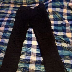 BLACK OUT STACKED Distressed Jeans, Skinny rotator bottom cuffs
